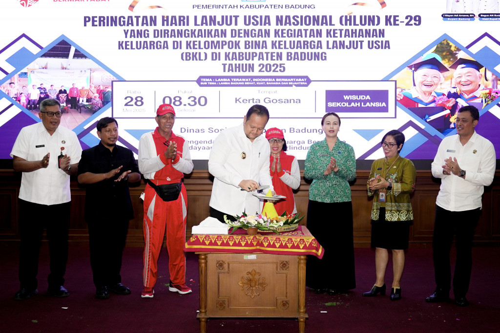 Wabup Badung Hadiri Peringatan Hari Lanjut Usia Nasional (HLUN) Ke-29